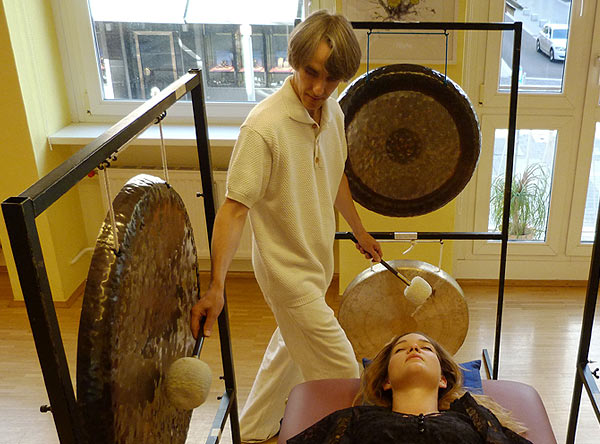 Gongmassage-Gongtherapiemethoden